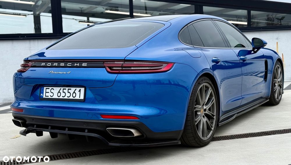 Porsche Panamera 4 Executive - 14