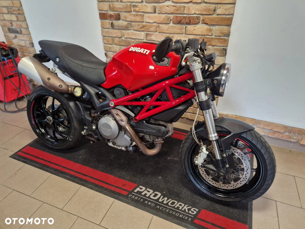 Ducati Monster