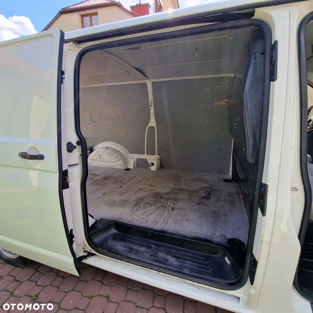 Volkswagen T5 - 12