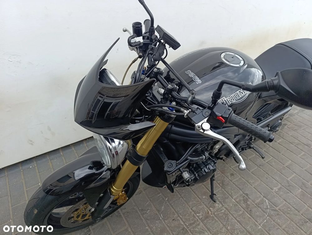 Triumph Speed Triple - 11