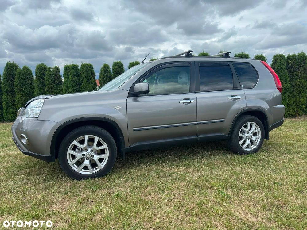 Nissan X-Trail - 2