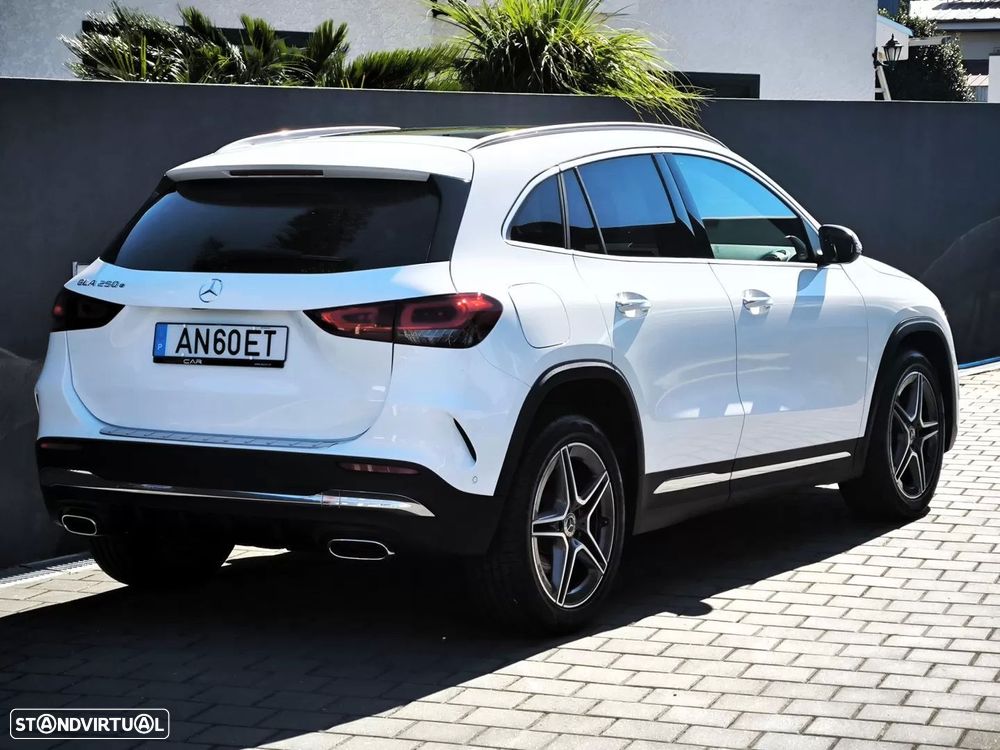 Mercedes-Benz GLA 250 e AMG Line - 14