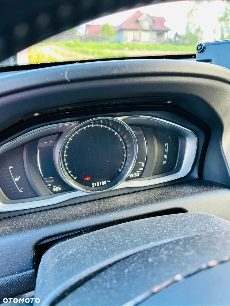 Volvo XC 60 - 26