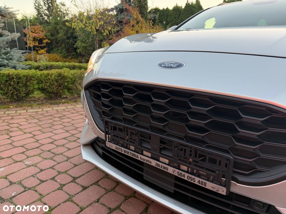 Ford Focus 1.5 EcoBlue Start-Stopp-System ST-LINE - 9
