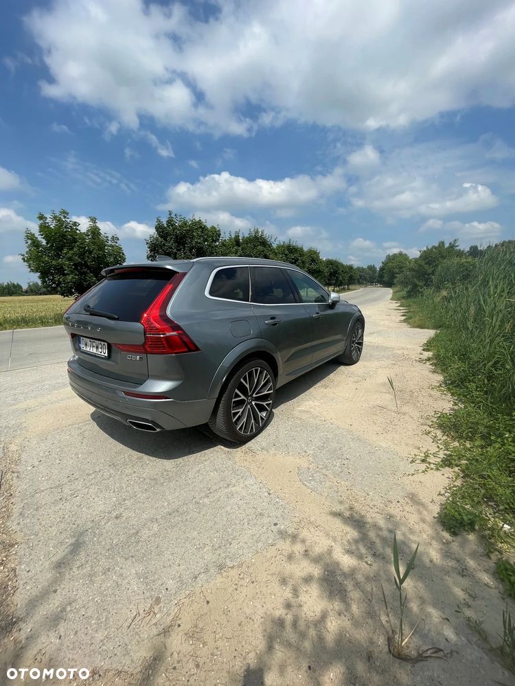 Volvo XC 60 D5 AWD R-Design - 6