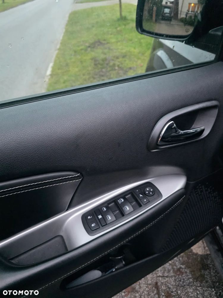 Fiat Freemont 2.0 Multijet 16V DPF Automatik Allrad Urban - 12