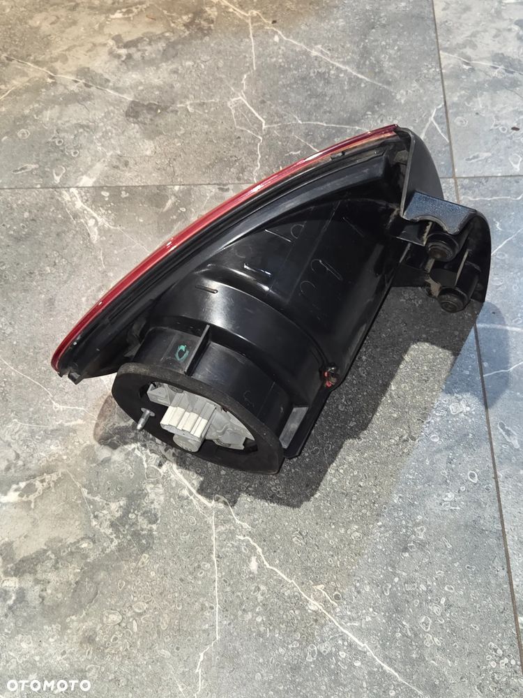 SEAT ALTEA LAMPA TYŁ TYLNA PRAWA KOMPLETNA 5P0945096E - 2