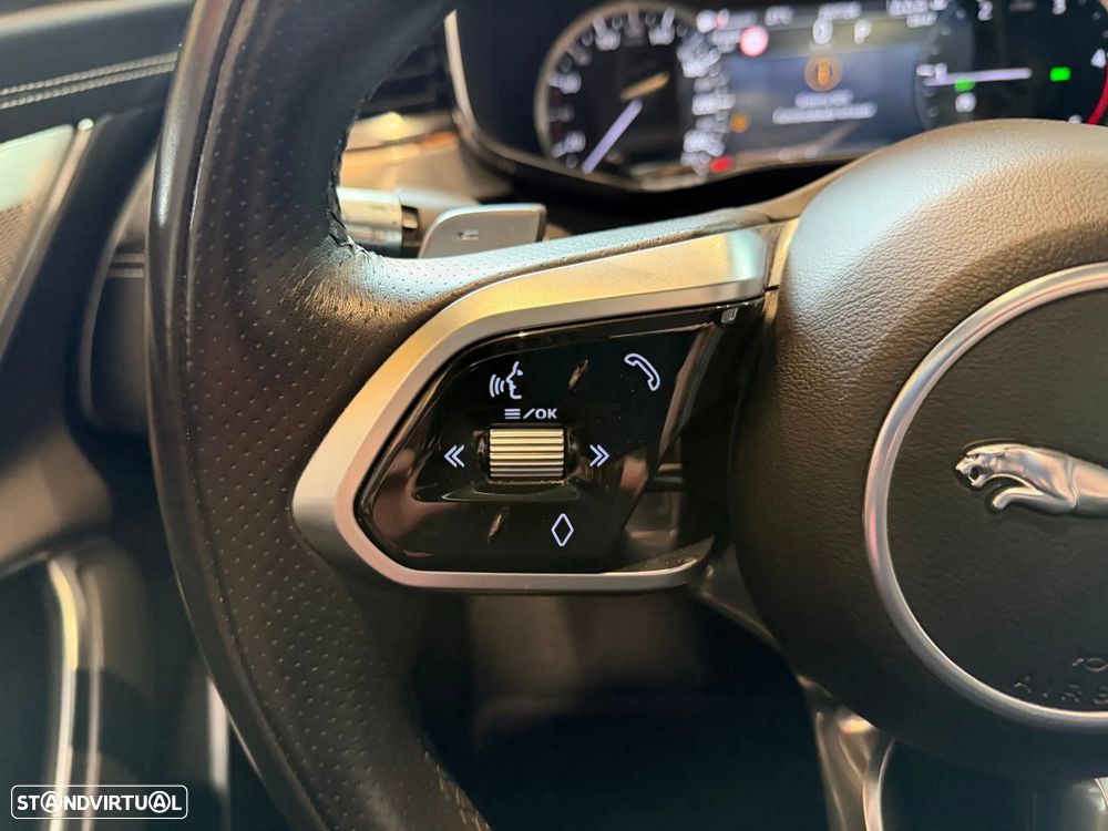 Jaguar XF 2.0 D200 R-Dynamic S AWD Aut. — fotografia 20