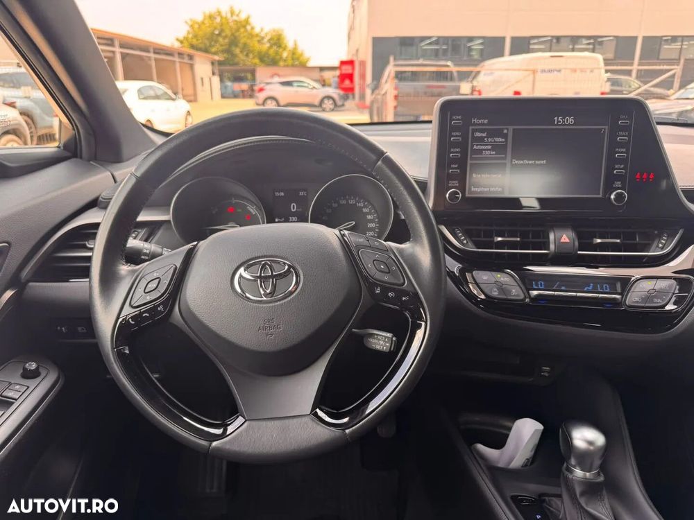 Toyota C-HR 1.8 HSD 122 CP 4x2 CVT Core - 12