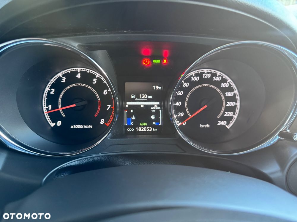 Mitsubishi ASX - 20