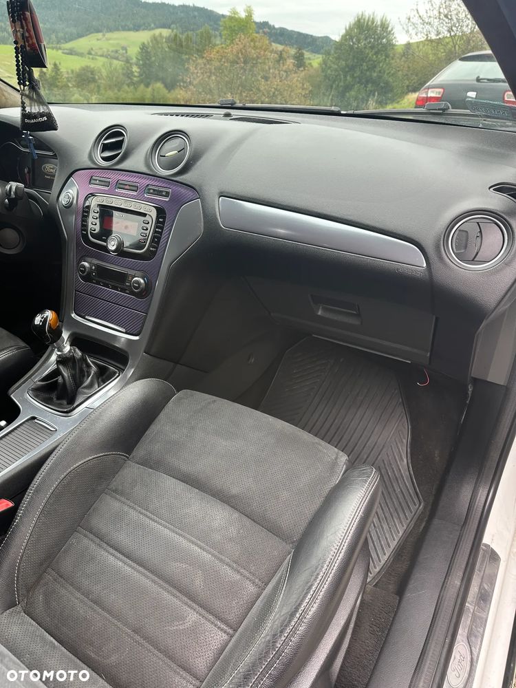 Ford Mondeo 2.0 TDCi Titanium - 5
