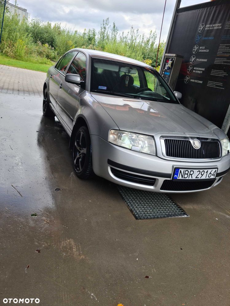 Skoda Superb - 2