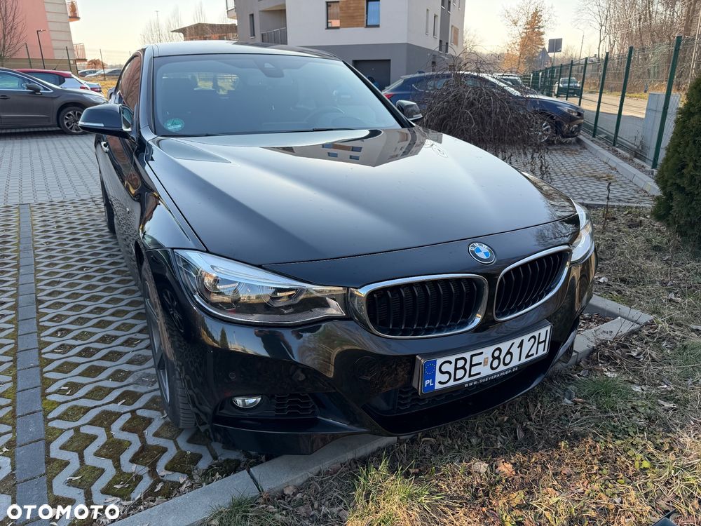 BMW Seria 3 320d Edition M Sport Shadow - 9