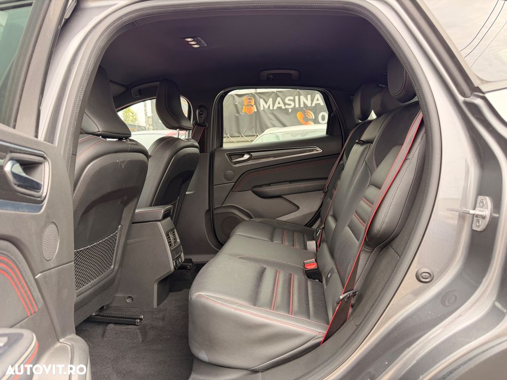 Renault Arkana E-TECH RS Line - 11