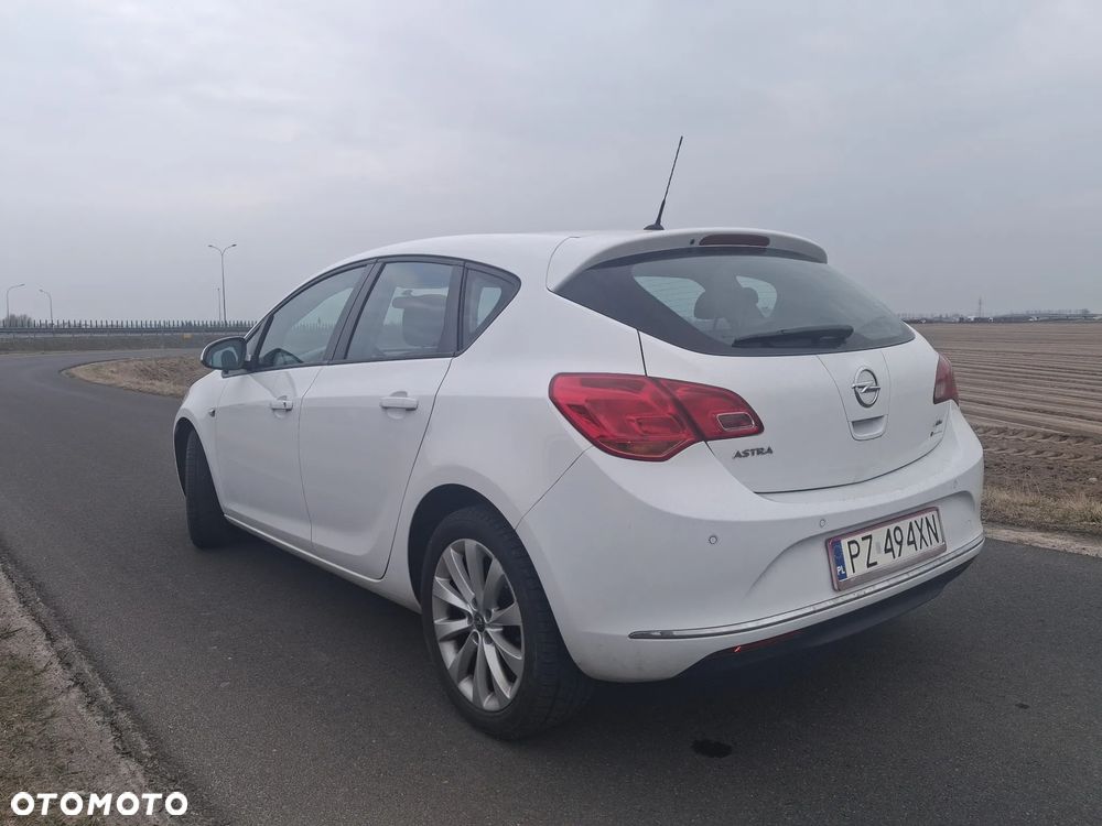 Opel Astra 1.4 T Enjoy - 3