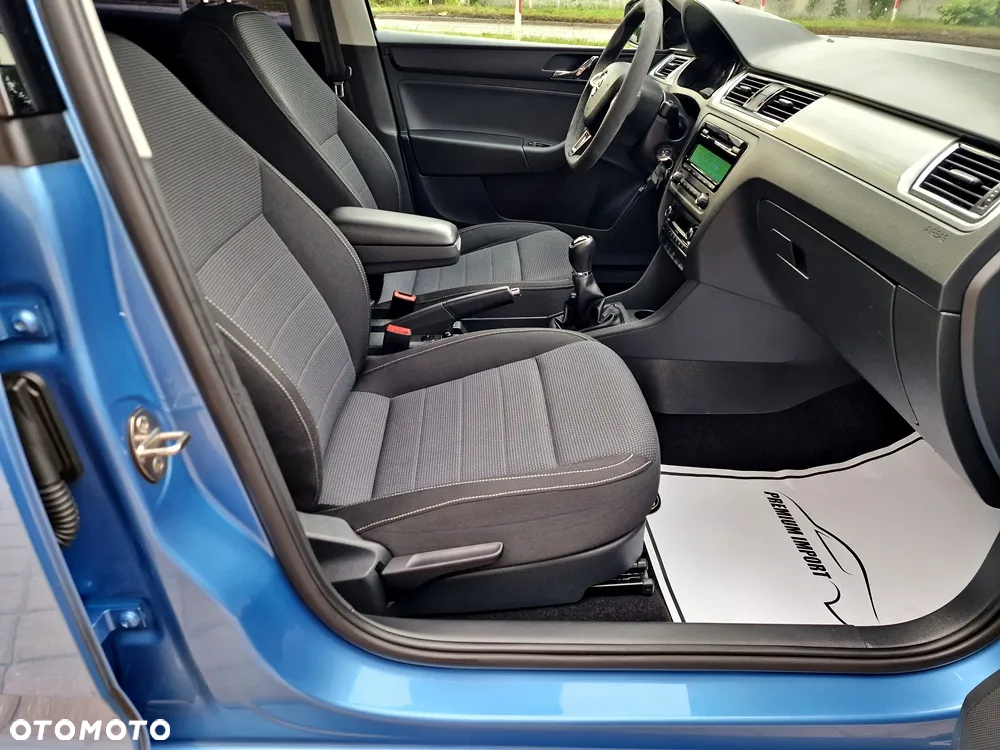 Skoda RAPID 1.6 TDI DPF Edition - 4