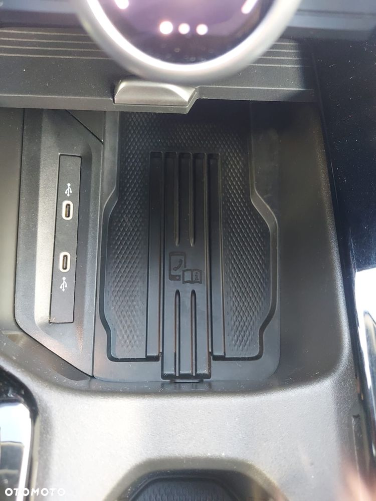 Skoda Superb 2.0 TDI 4x4 DSG L&K - 34