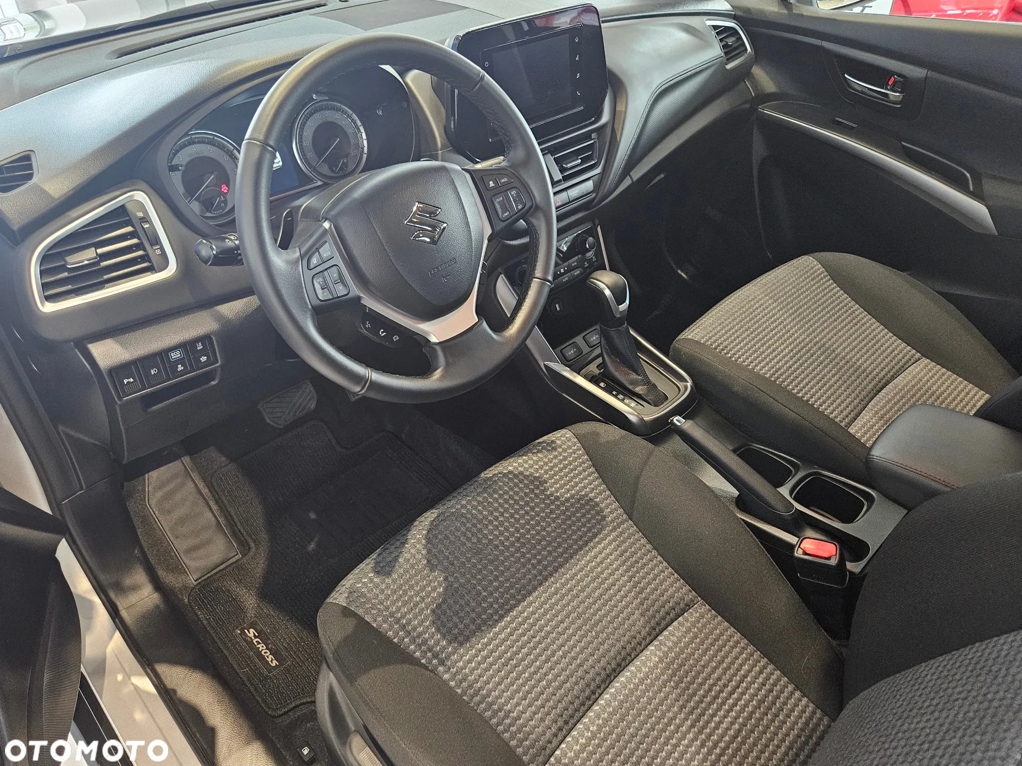 Suzuki SX4 S-Cross - 11