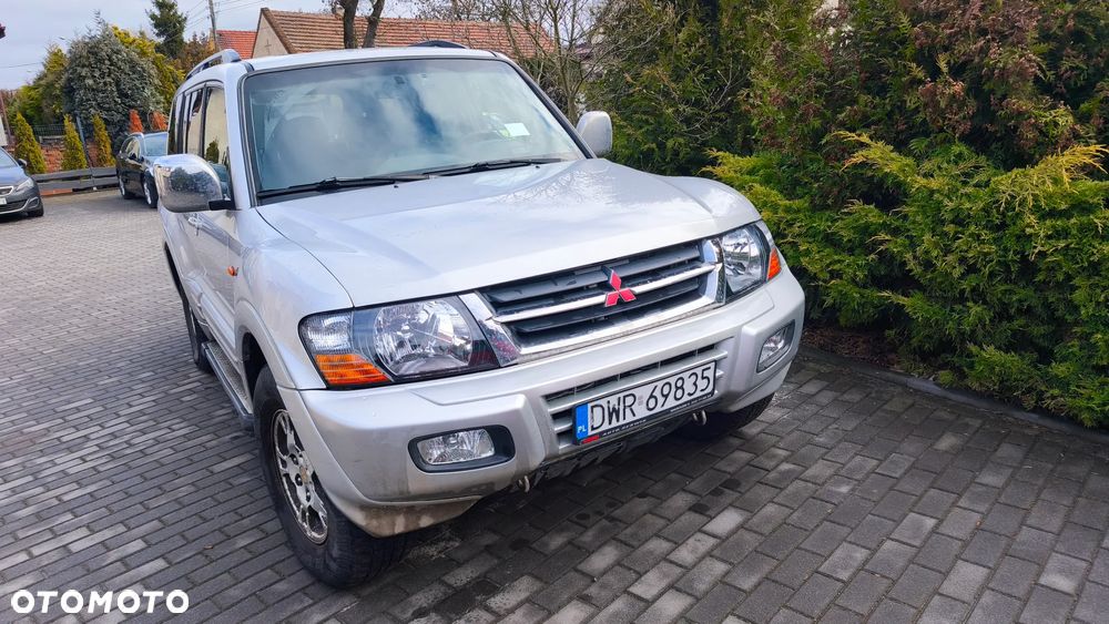 Mitsubishi Pajero 3.2 DID 7os - 1