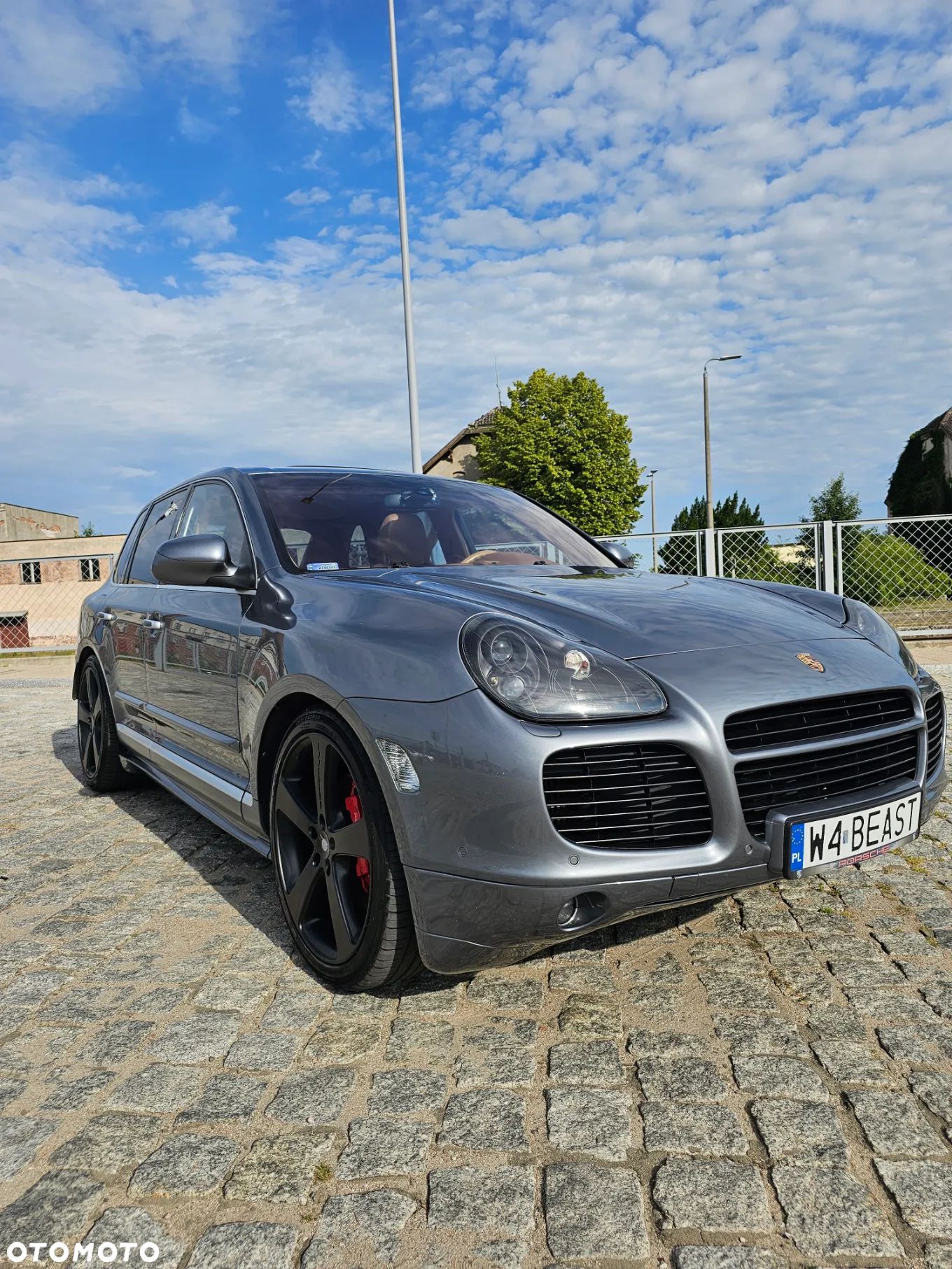 Porsche Cayenne Turbo - 1
