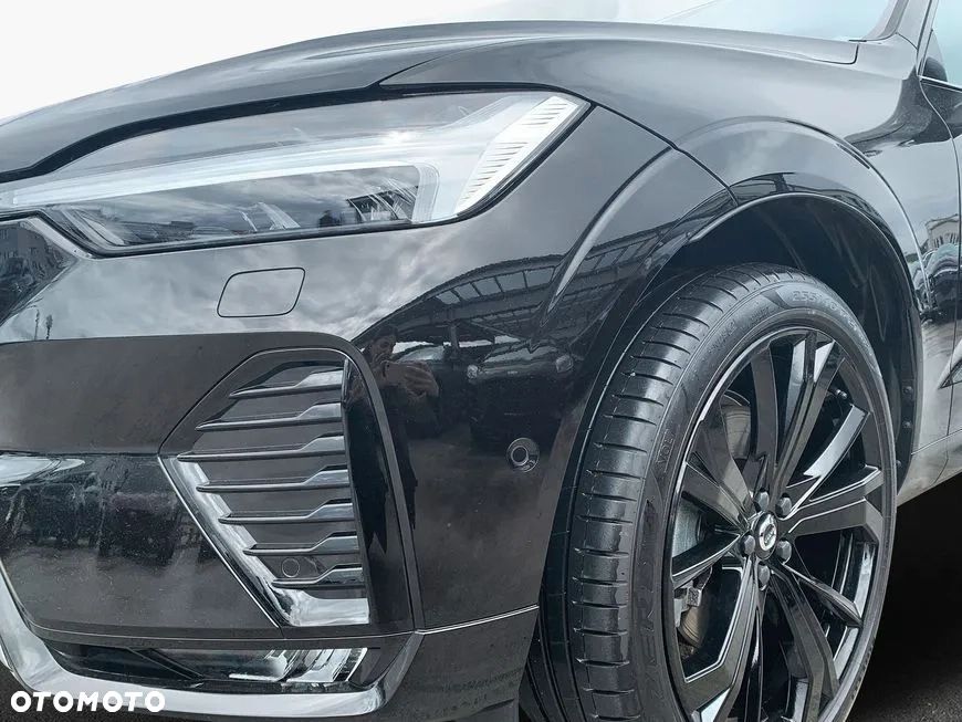 Volvo XC 60 B5 B AWD Ultra Black Edition - 2