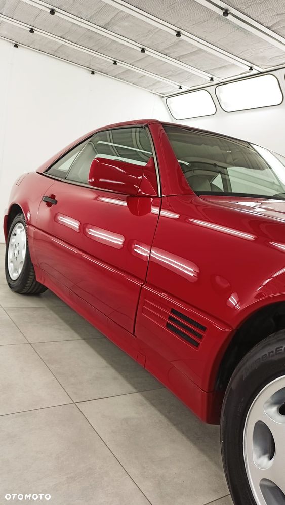 Mercedes-Benz SL - 24