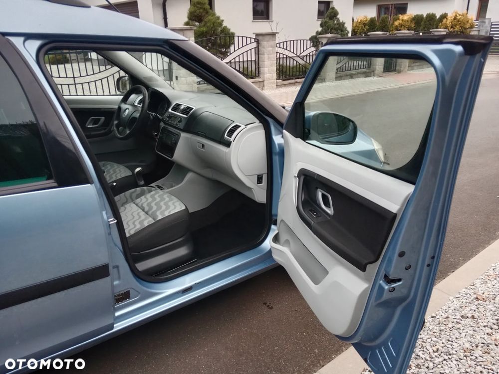 Skoda Roomster 1.6 16V Style PLUS EDITION - 7