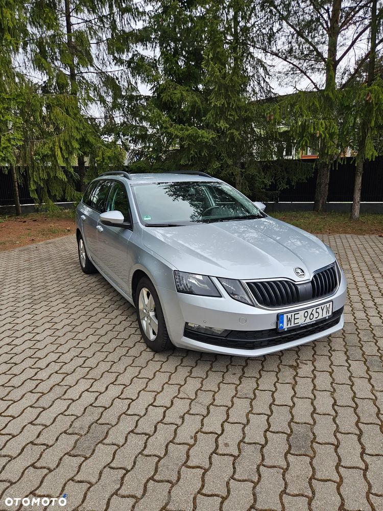 Skoda Octavia 1.6 TDI Ambition - 2