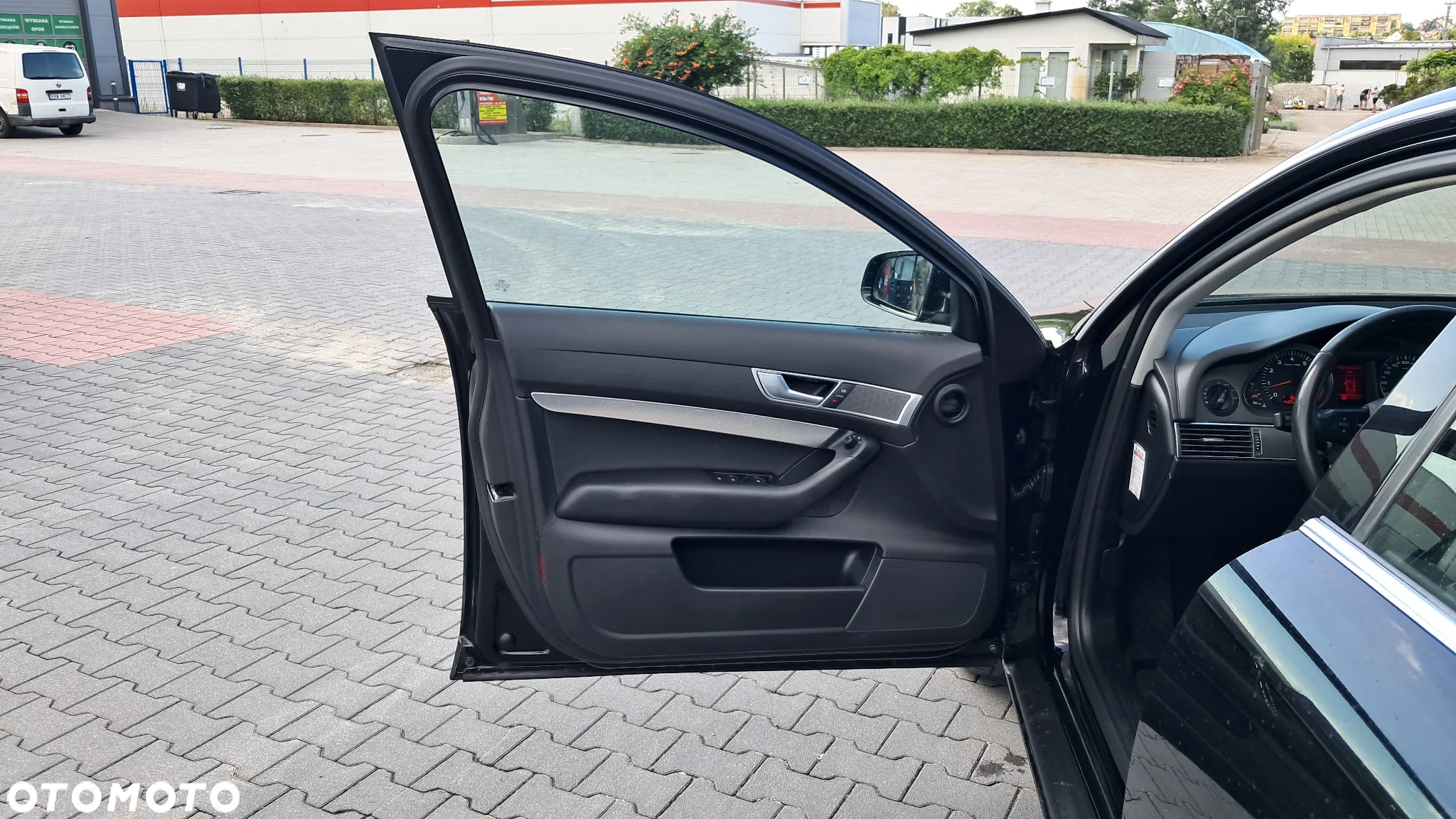 Audi A6 2.4 Multitronic - 10