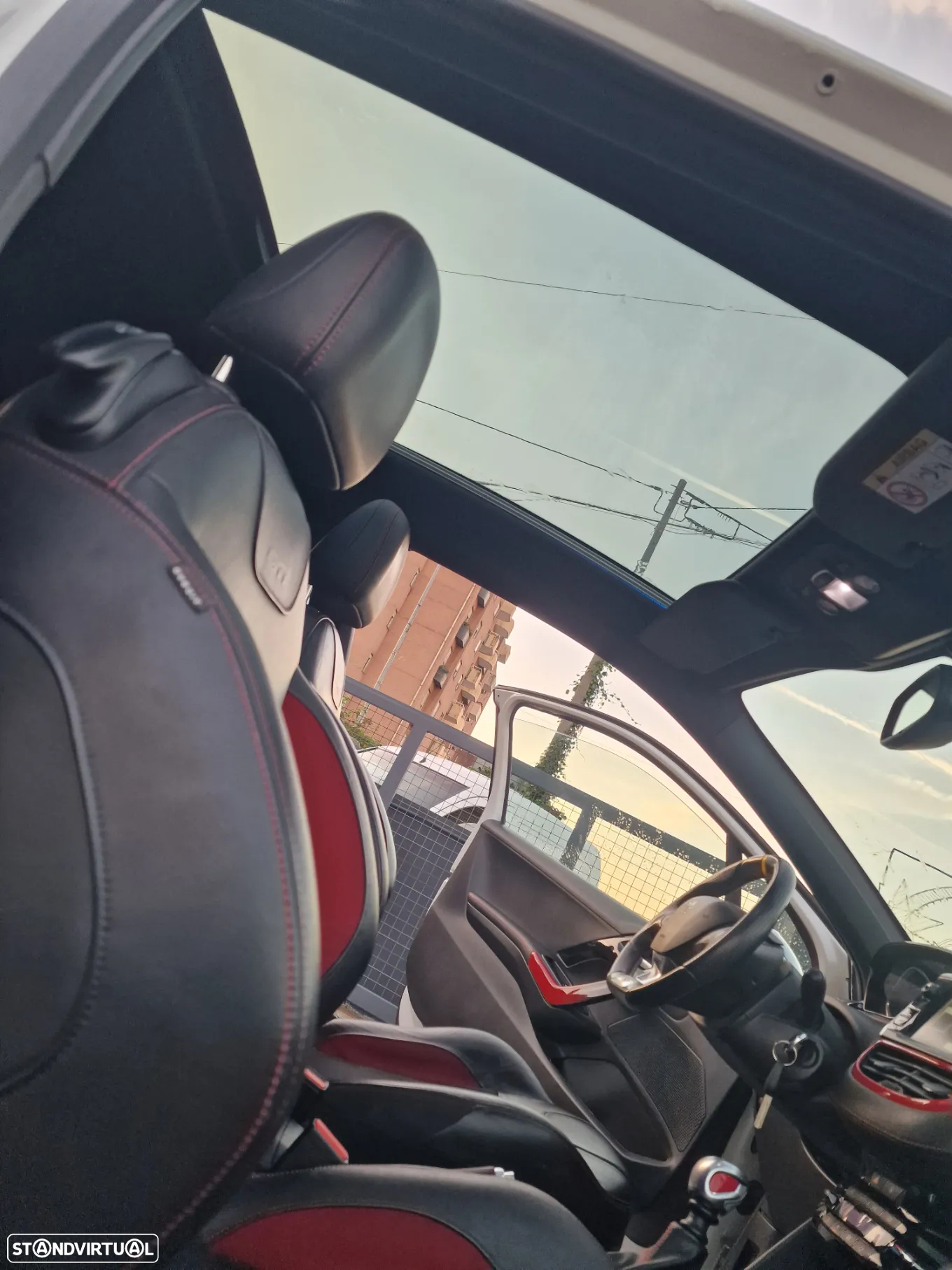 Peugeot 208 1.6 THP GTi Limited Edition - 11