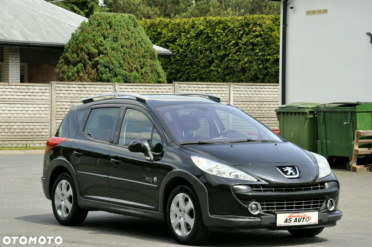 Peugeot 207 - 24
