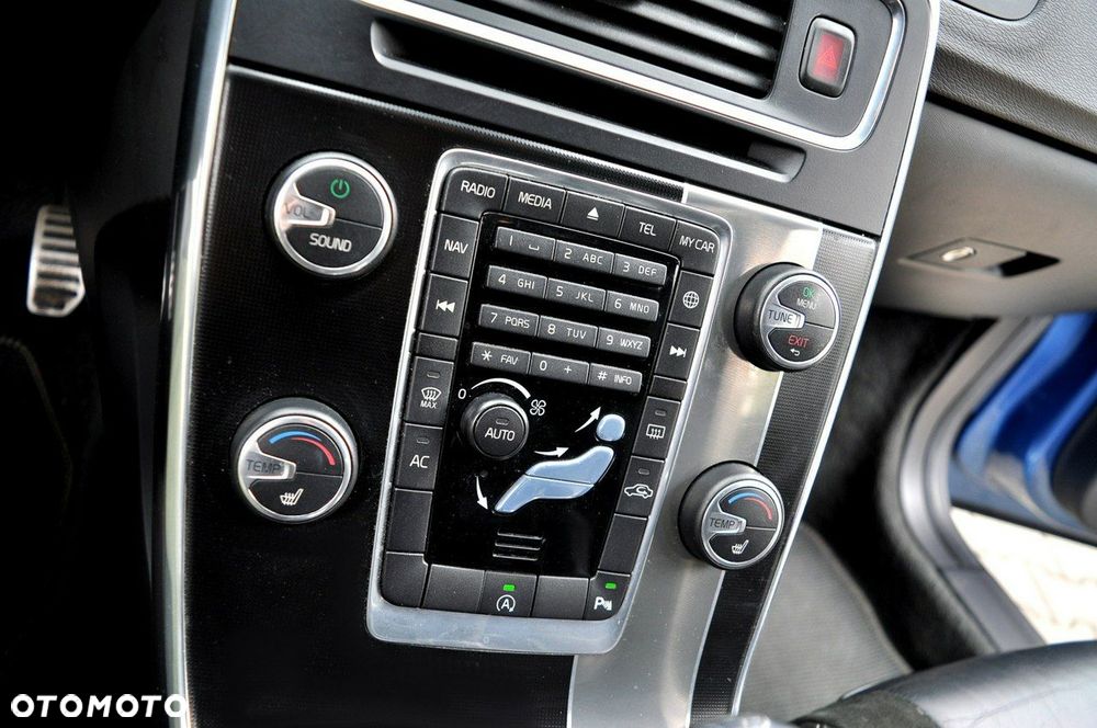 Volvo V60 D3 Drive-E R-Design Momentum - 14