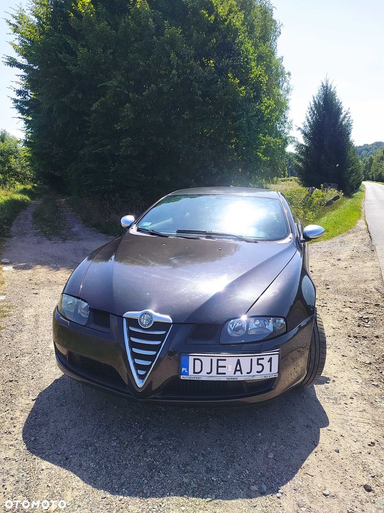 Alfa Romeo GT - 6