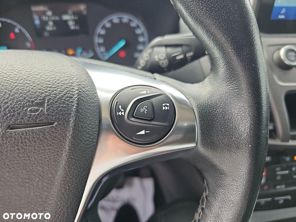 Ford Transit Connect - 16