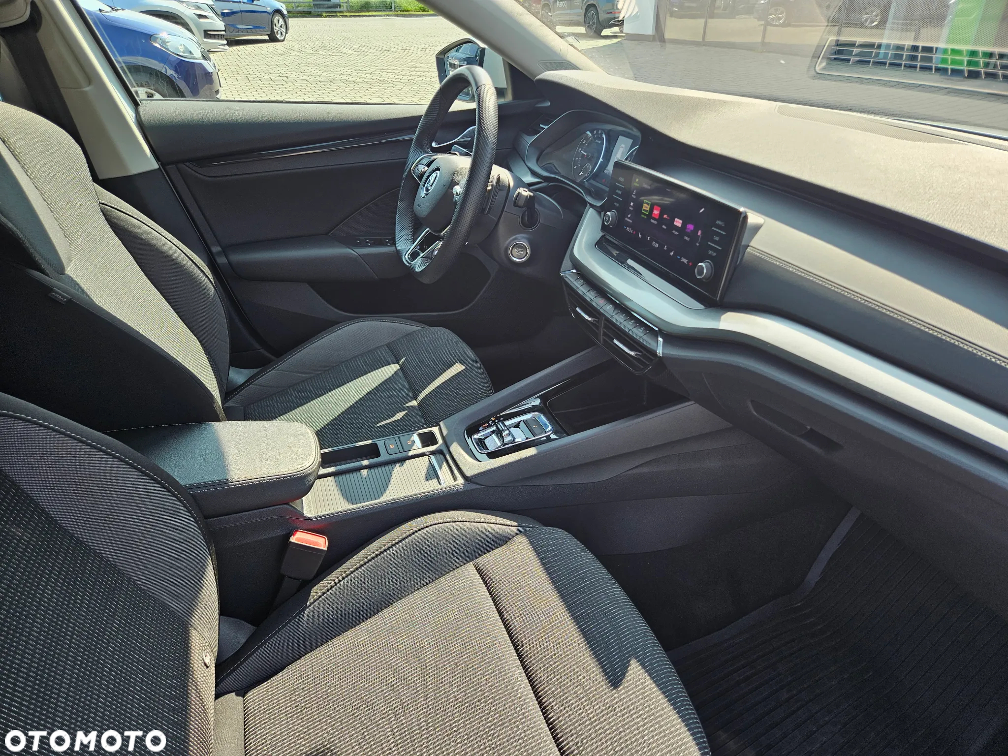 Skoda Octavia 2.0 TDI Ambition DSG - 11