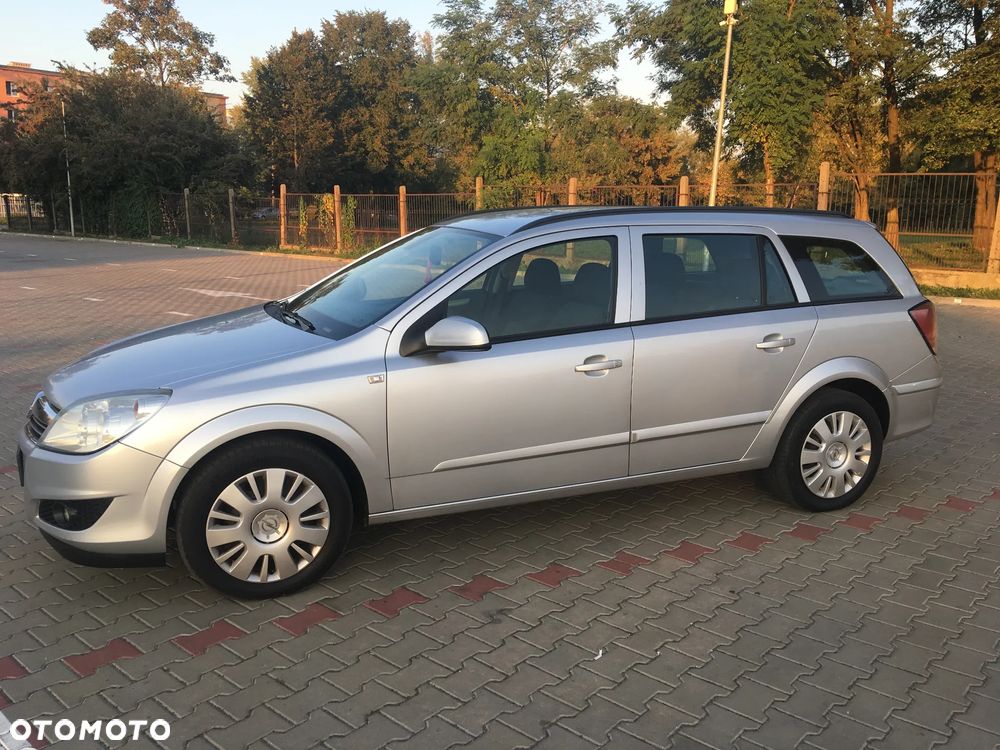 Opel Astra - 2
