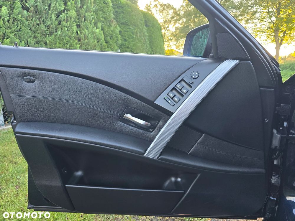 BMW Seria 5 - 11