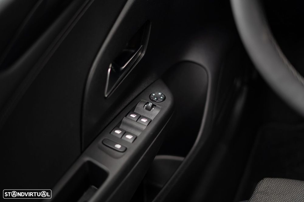 Opel Corsa 1.2 T GS - 31