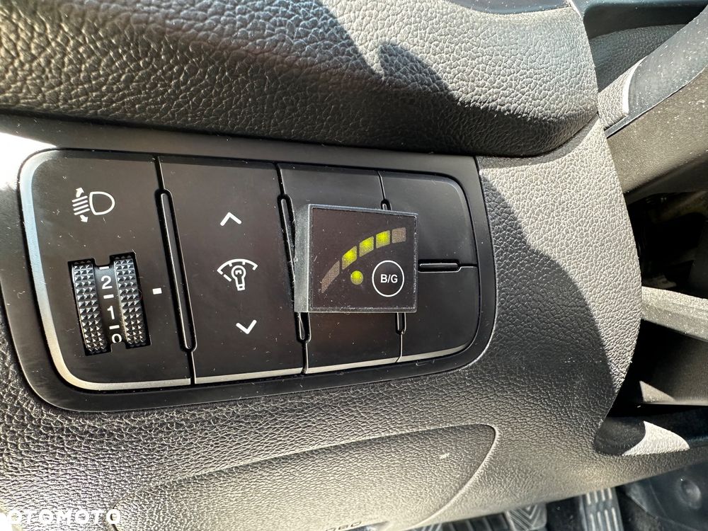 Kia Ceed 1.4 L - 19