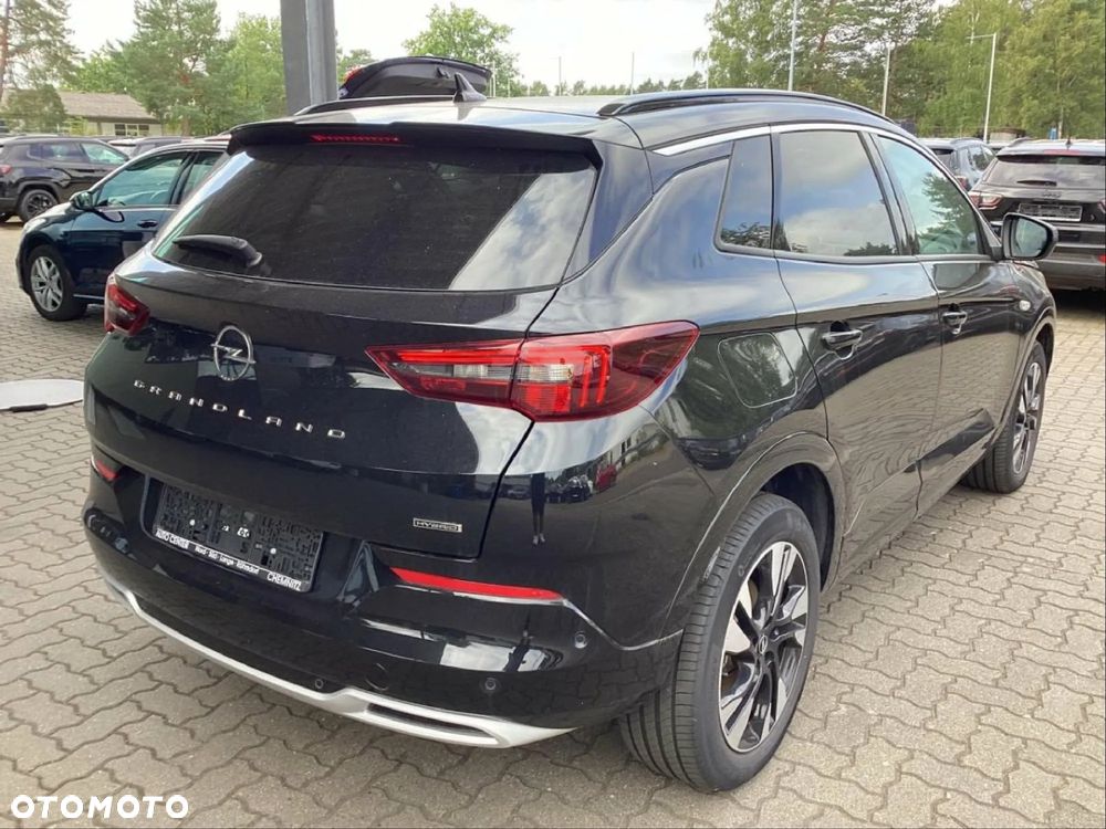 Opel Grandland Plug-in-Hybrid 1.6 DI Automatik Elegance - 3