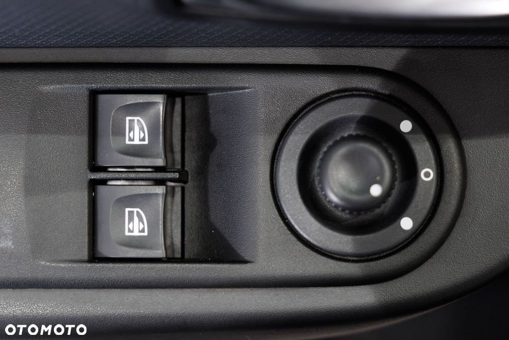 Renault Clio 1.2 16V Life EU6 - 41