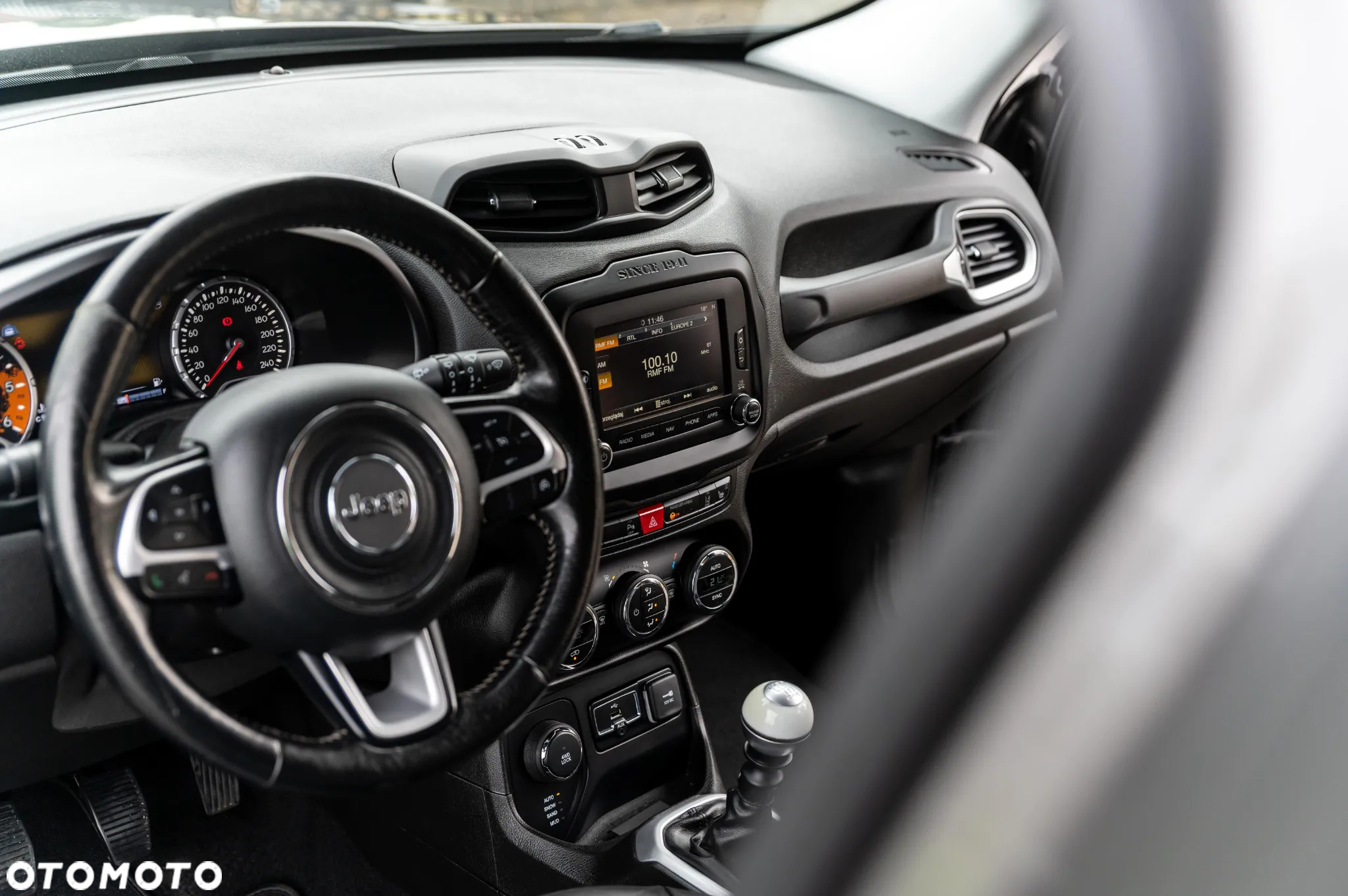 Jeep Renegade 2.0 MultiJet Limited 4WD S&S - 35