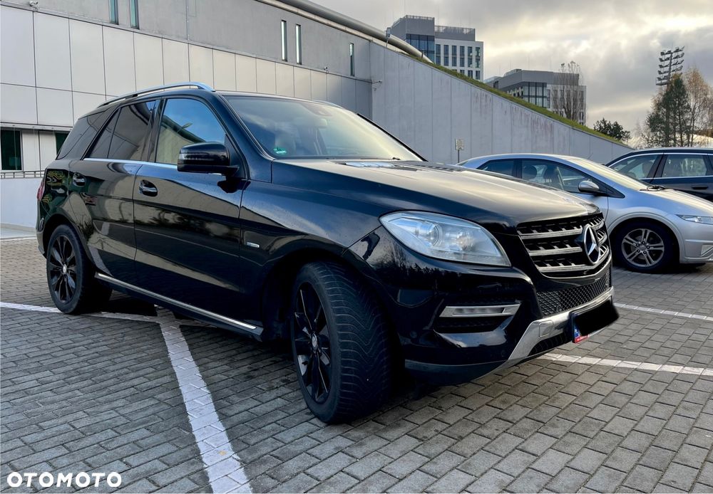 Mercedes-Benz ML 350 BlueTEC 4-Matic - 11