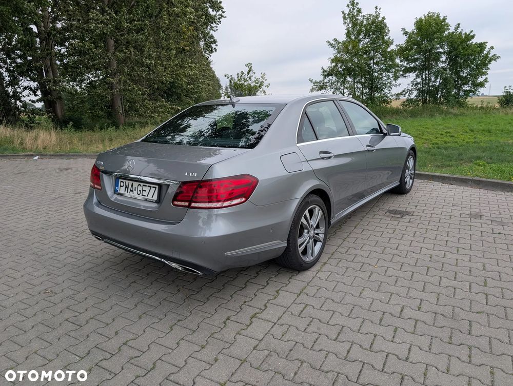 Mercedes-Benz Klasa E 220 CDI BlueEff Avantgarde - 14