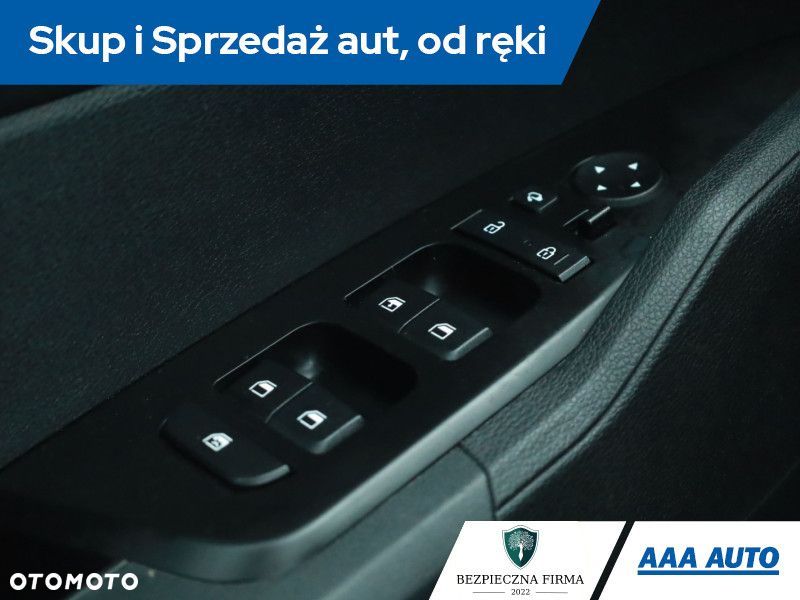 Kia Sportage - 15