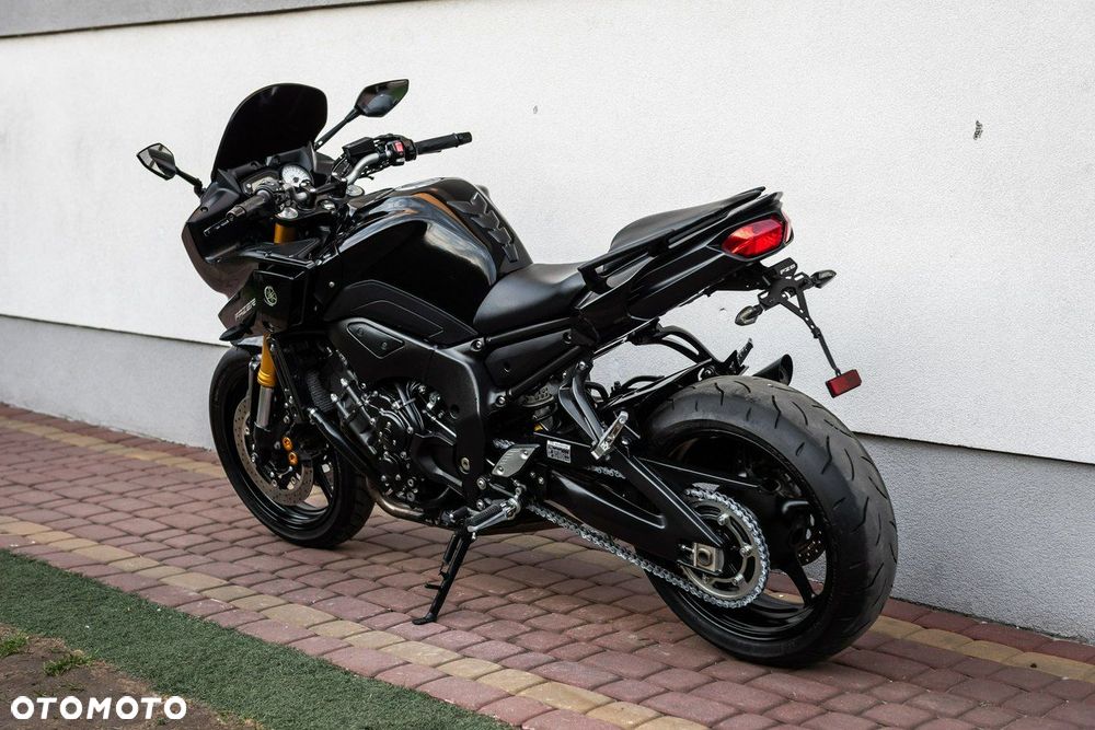 Yamaha FZ - 4