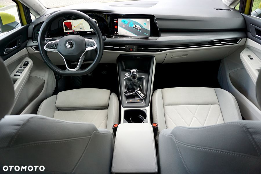 Volkswagen Golf - 30