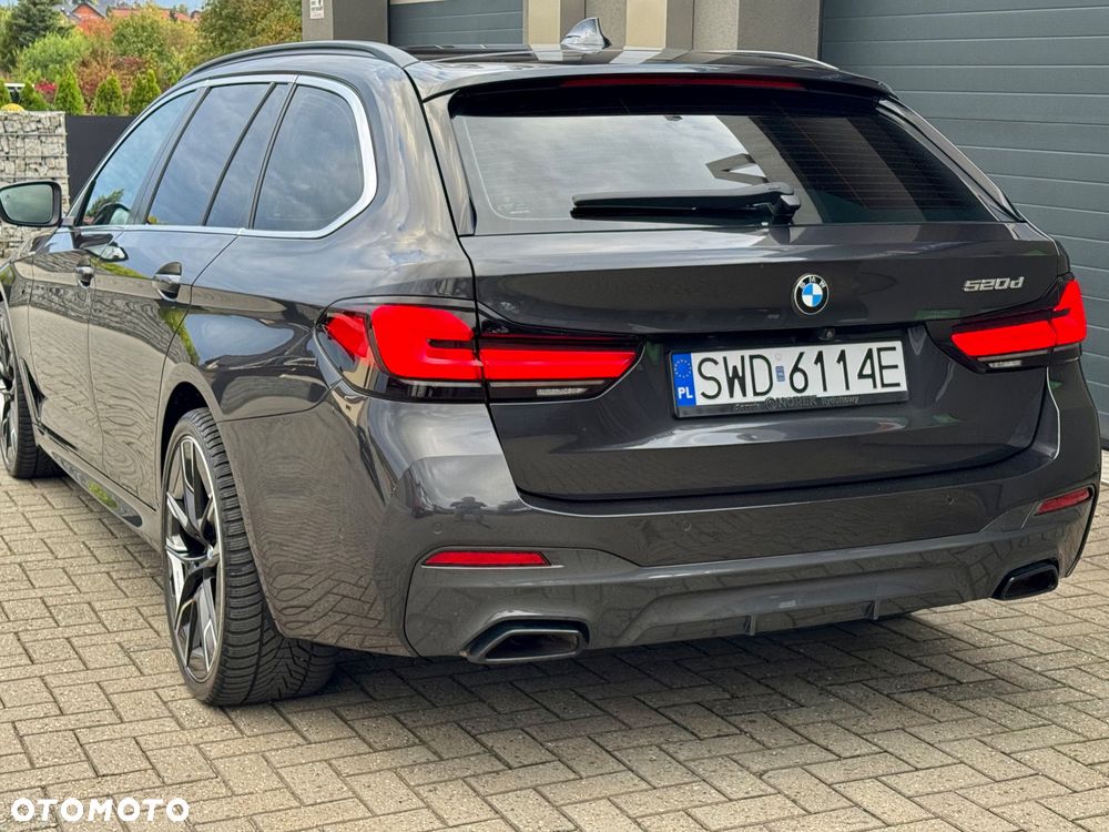 BMW Seria 5 - 16