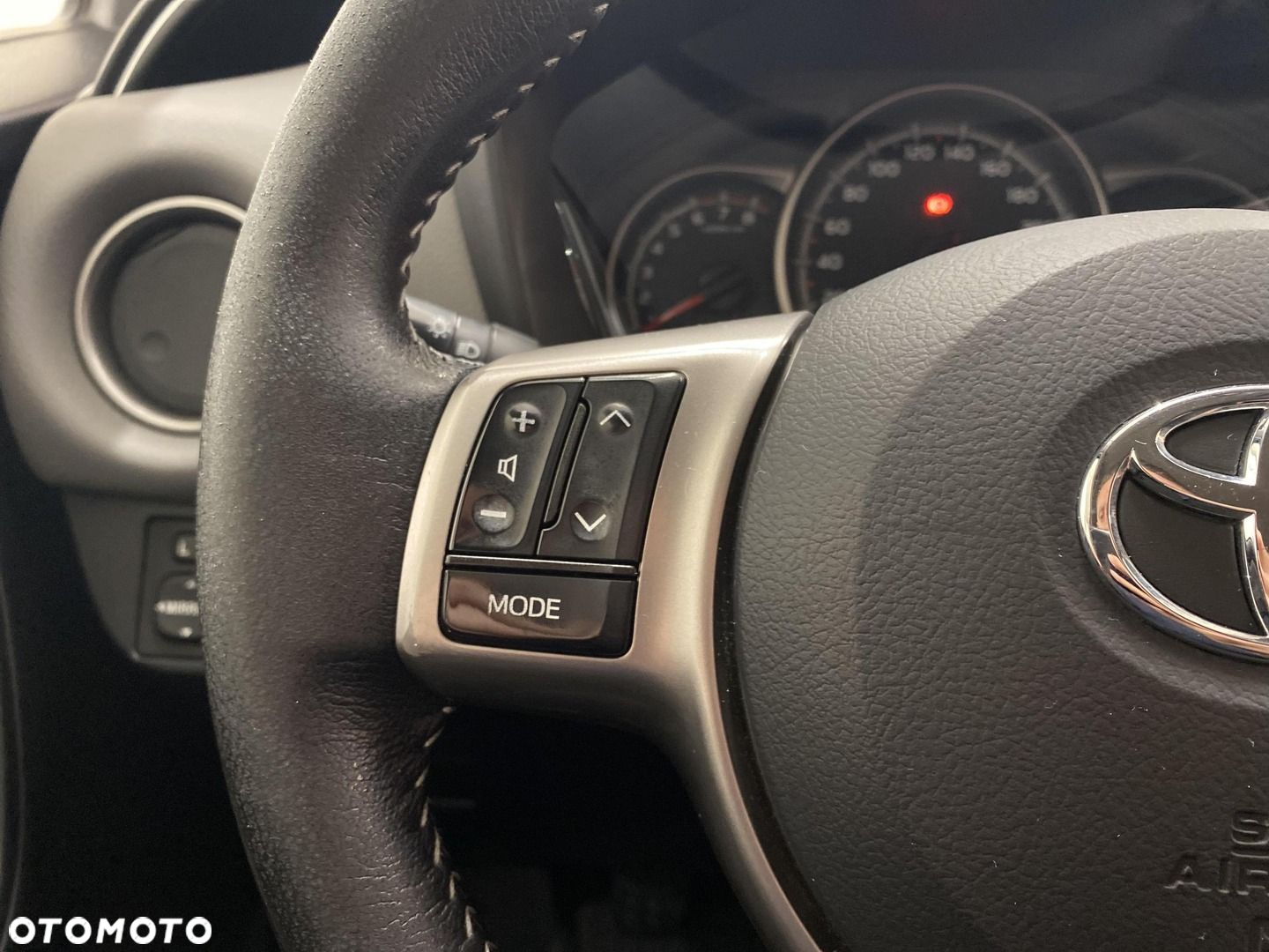 Toyota Yaris - 13