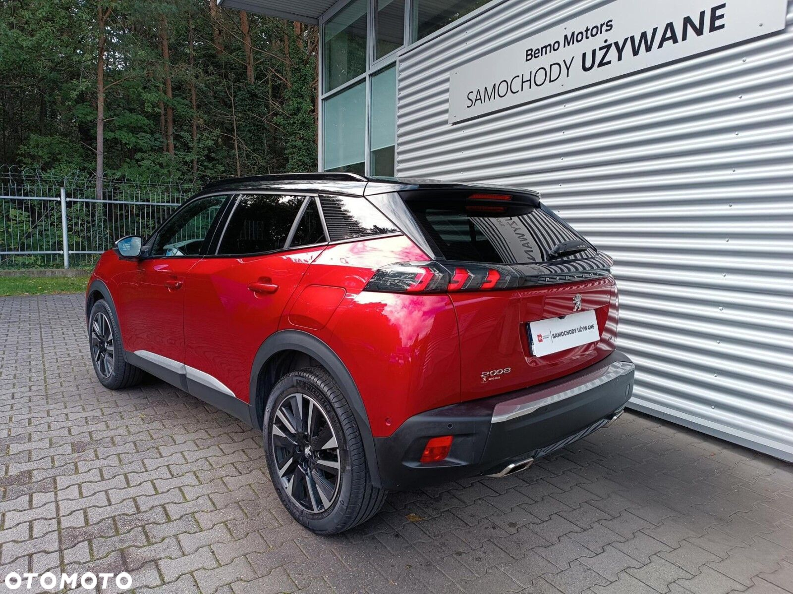 Peugeot 2008 1.2 PureTech GT Pack S&S EAT8 - 5